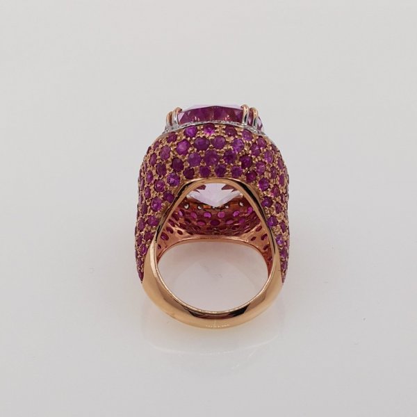 18k. rose gold ring with natural Kunzite, Sapphires  & Diamonds 44.17 carat