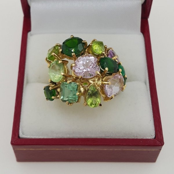 18k. yellow gold cocktail ring with natural gemstones 16.00 carat