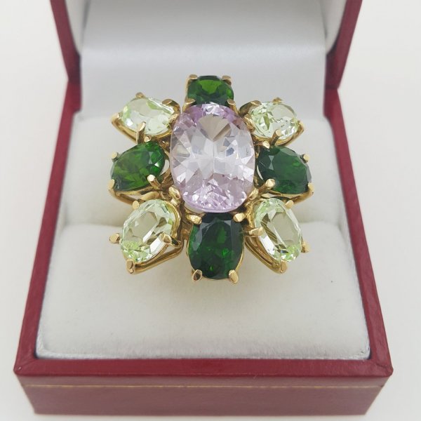 18k. yellow gold cocktail ring with natural gemstones 16.00 carat