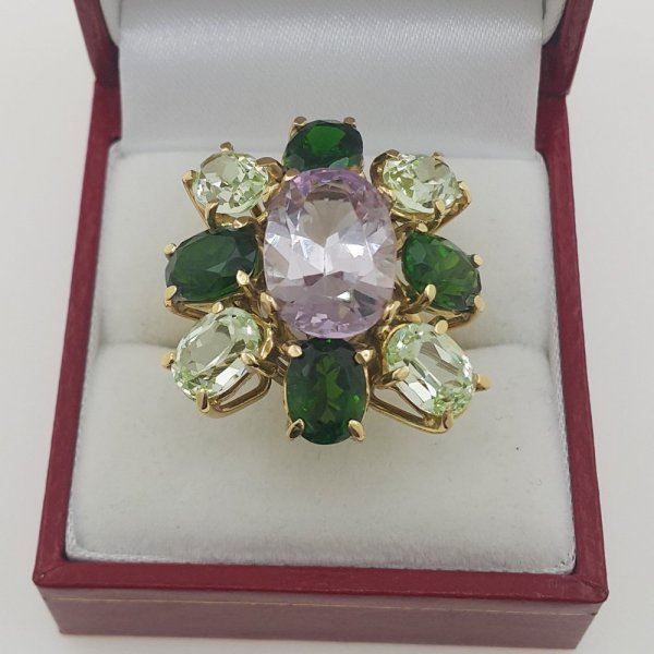 18k. yellow gold cocktail ring with natural gemstones 16.00 carat