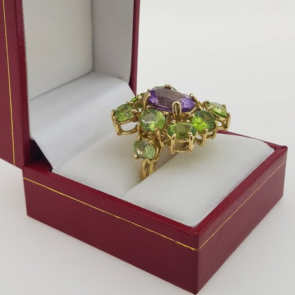 18k. yellow gold cocktail ring with natural gemstones 11.90 carat