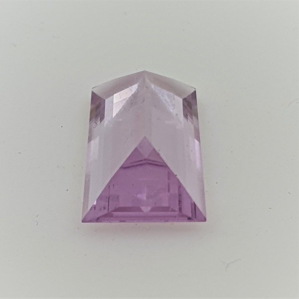 Kunzite - Pink - 15.08 karaat 