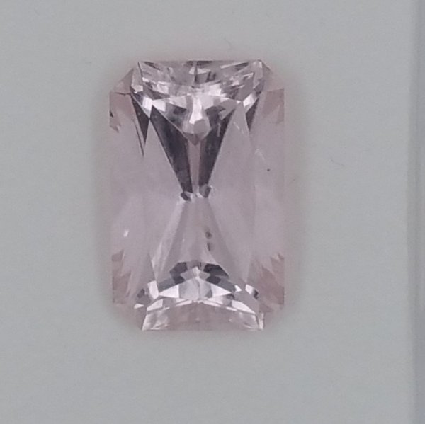 Kunzite - Purplish Pink - 20.37 carat